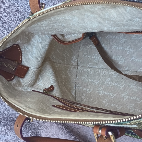 Dooney and Bourke Duck Dynasty Domed satchel - Picture 10 of 12